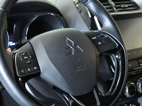 Used 2020 Mitsubishi Outlander Sport ES AWD/4WD image 22