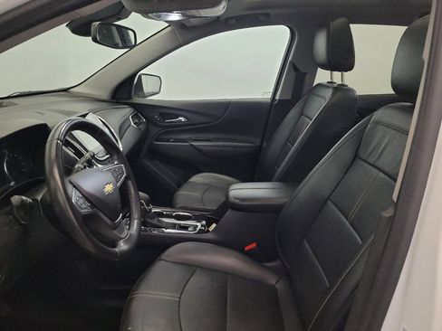 Used 2022 Chevrolet Equinox Premier AWD/4WD image 17