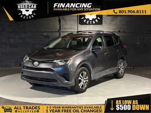 Used 2017 Toyota RAV4 LE image 1