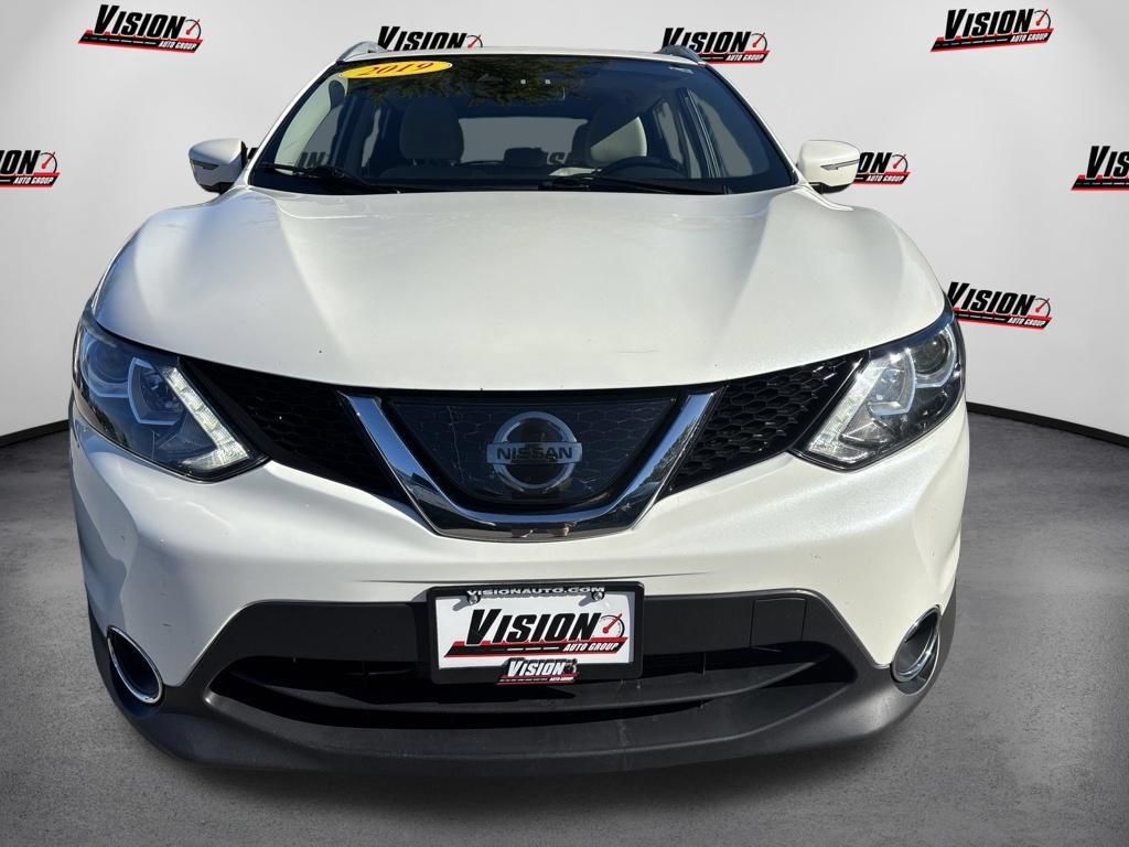 Used 2019 Nissan Rogue Sport SV w/ All-Weather Package AWD/4WD image 2