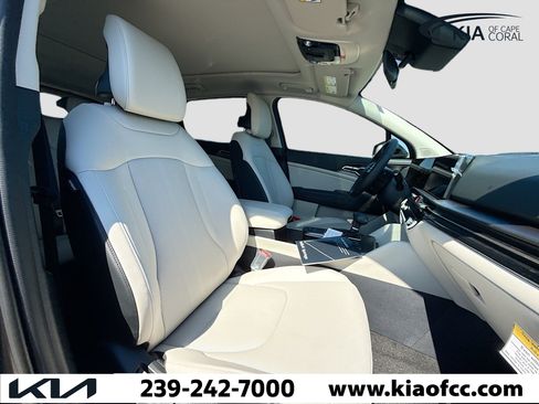 New 2026 Kia Sportage EX w/ EX Panorama Roof Package FWD image 14