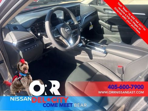 New 2025 Nissan Altima 2.5 SL image 13