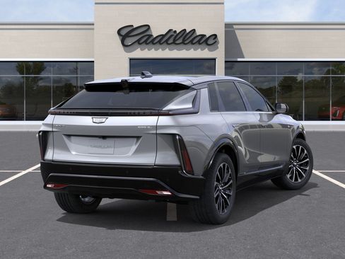 New 2026 Cadillac Lyriq Sport AWD/4WD image 28