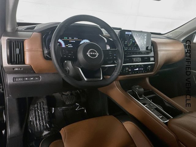Certified 2024 Nissan Pathfinder Platinum w/ Cargo Package FWD image 11