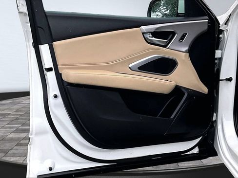 Used 2019 Acura RDX AWD image 9