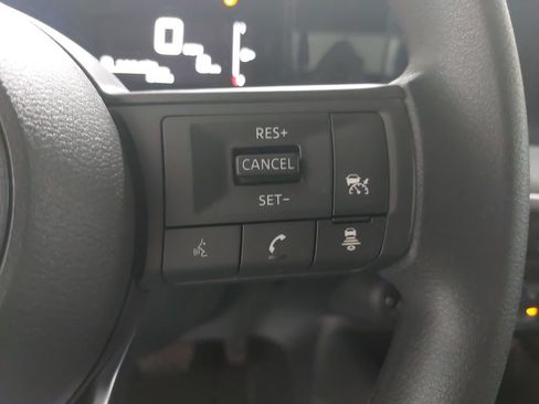 Used 2026 Nissan Kicks SV w/ SV Premium Package AWD/4WD image 17