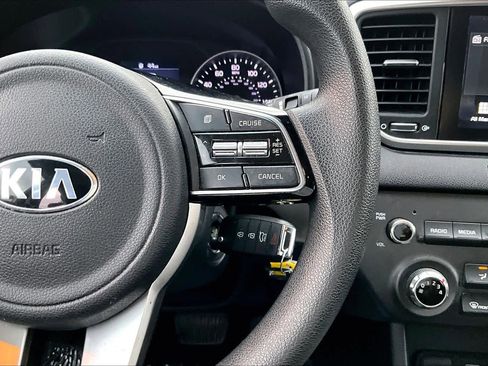 Used 2020 Kia Sportage LX image 22