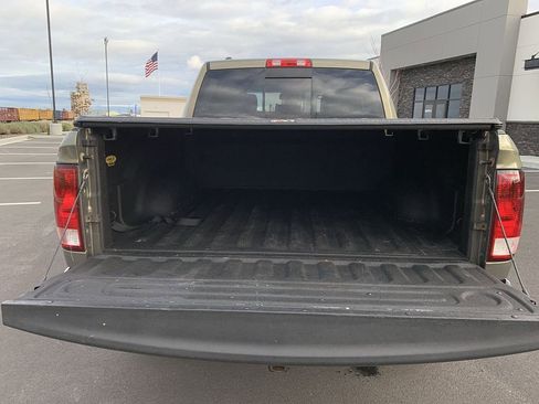 Used 2013 RAM 1500 Classic SLT w/ Premium Display Pkg image 13