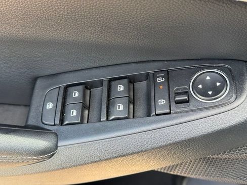 Used 2025 Kia Seltos EX w/ EX Sunroof Package AWD/4WD image 9