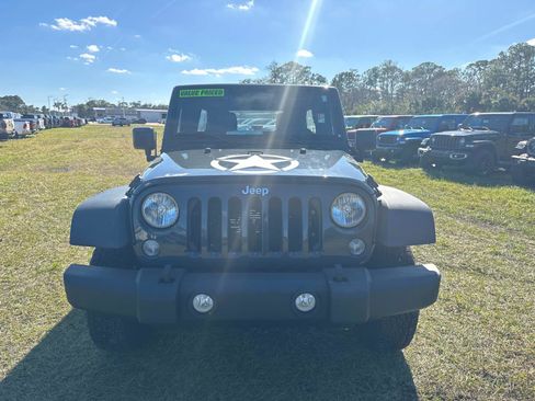 Used 2018 Jeep Wrangler Unlimited Sport w/ Connectivity Group image 8