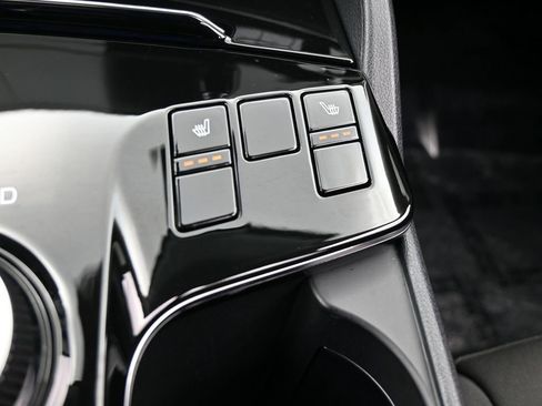 Used 2024 Kia Sportage LX image 26