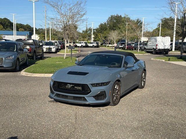 Used 2025 Ford Mustang GT Premium w/ GT Performance Package RWD image 13