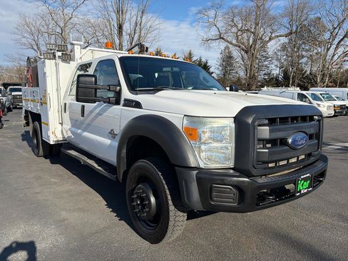 Used 2015 Ford F550 4WD Crew Cab 176 WB 60 CA XL image 4