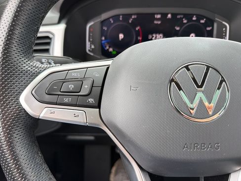 Certified 2023 Volkswagen Atlas Cross Sport SEL Premium R-Line AWD/4WD image 14
