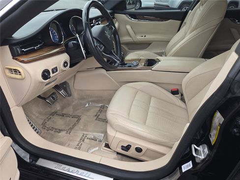 Used 2017 Maserati Quattroporte S GranSport RWD image 27