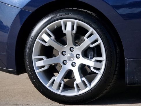 Used 2011 Maserati GranTurismo S image 28