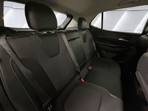 Used 2022 Buick Encore GX Select w/ Sport Touring Package image 16