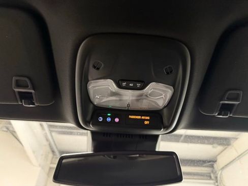 New 2026 GMC Canyon Elevation w/ Convenience Package image 21