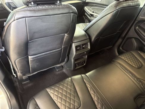 Used 2024 Ford Edge Titanium w/ Equipment Group 301A AWD/4WD image 28