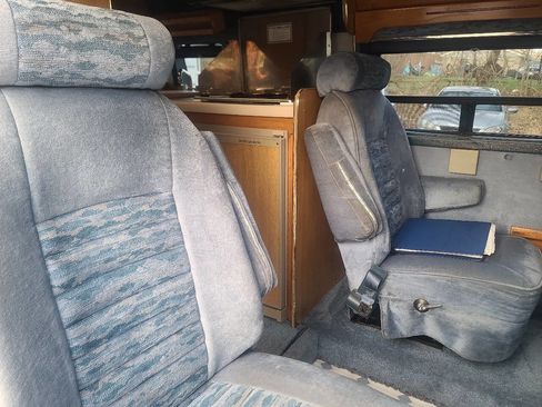 Used 1996 Dodge B3500 RWD image 24