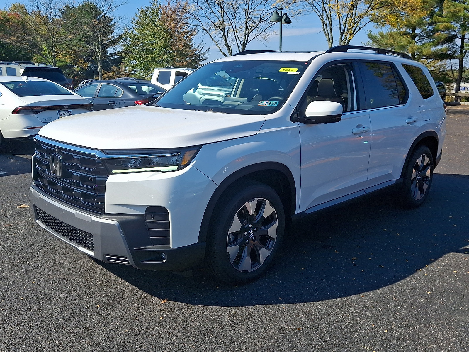 New 2026 Honda Pilot Elite image 2