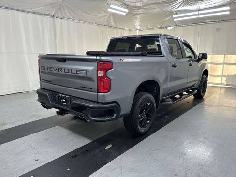 Used 2021 Chevrolet Silverado 1500 Custom Trail Boss w/ LPO, Dark Essentials Package AWD/4WD image 2