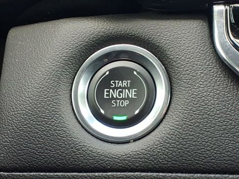 Used 2025 Chevrolet Colorado LT image 16