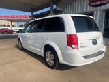 Used 2017 Dodge Grand Caravan SE image 5