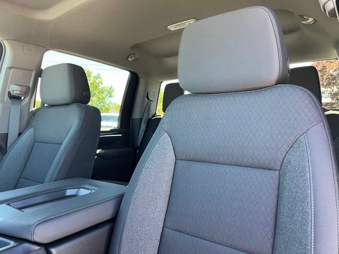 New 2026 GMC Sierra 2500 SLE w/ SLE Value Package; AWD/4WD image 18
