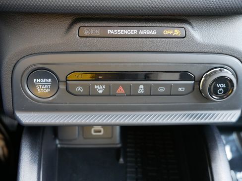 Certified 2025 Ford Bronco Sport Big Bend AWD/4WD image 14