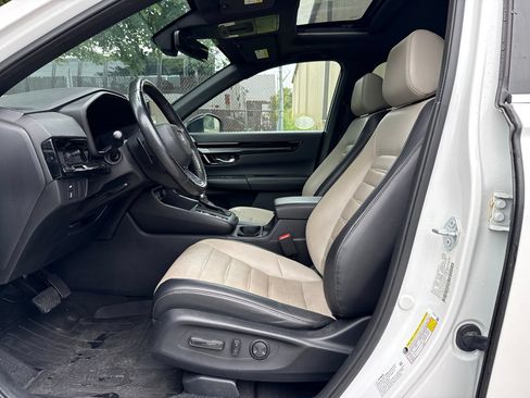 Used 2023 Honda CR-V Sport Touring image 12