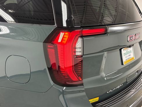 New 2026 GMC Yukon AT4 w/ AT4 Premium Package image 14