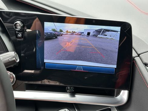 Used 2024 Chevrolet Corvette Stingray Coupe RWD image 29