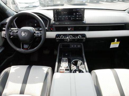 Used 2026 Honda Passport TrailSport Elite image 10
