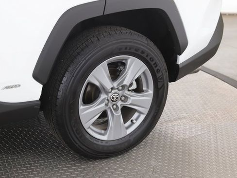 Used 2025 Toyota RAV4 XLE image 14