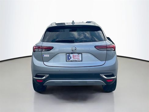 Used 2023 Buick Envision Essence image 6