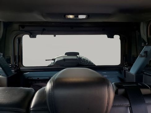 Used 2021 Ford Bronco Black Diamond w/ Sasquatch Package image 25