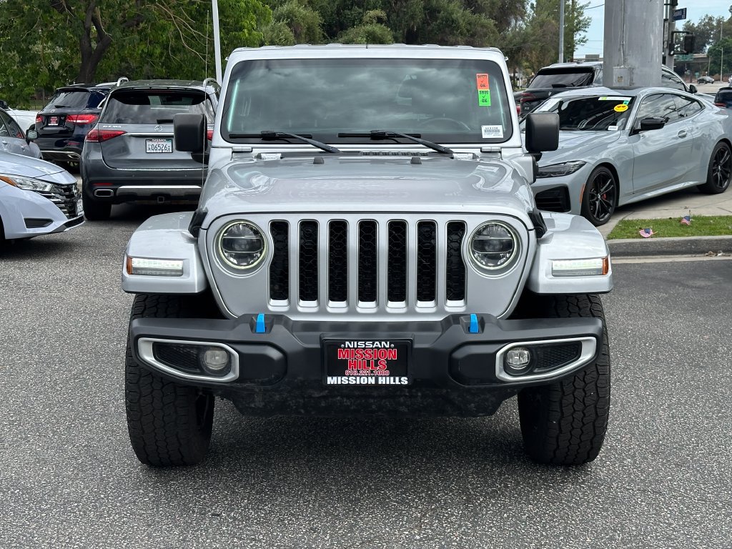 Used 2022 Jeep Wrangler Unlimited Sahara w/ Cold Weather Group AWD/4WD image 12