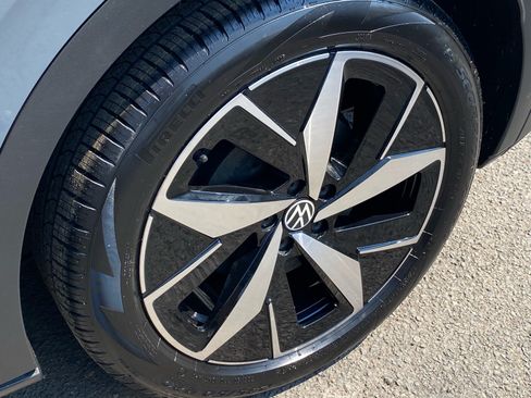 Used 2023 Volkswagen ID.4 S RWD image 19