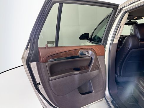 Used 2013 Buick Enclave Leather w/ Trailering Provision Package image 25