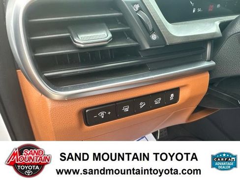 Used 2024 Kia Telluride SX Prestige X-Pro AWD/4WD image 14
