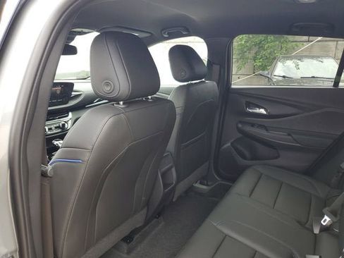 New 2026 Buick Envista Sport Touring w/ Convenience I Package FWD image 9