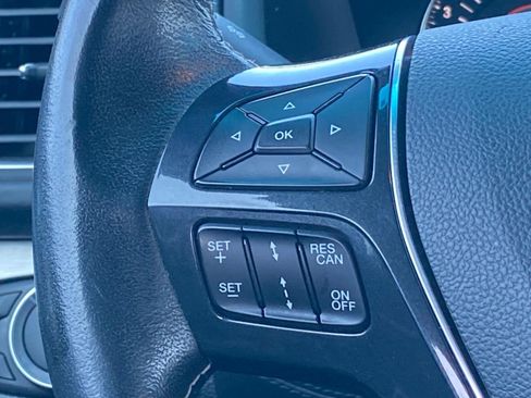 Used 2016 Ford Explorer Platinum AWD/4WD image 8