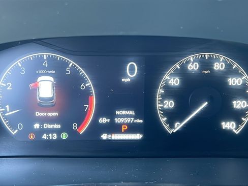 Used 2023 Honda Pilot EX-L image 28