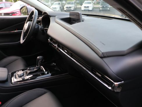 Certified 2025 MAZDA CX-30 AWD 2.5 S w/ Preferred Package image 8