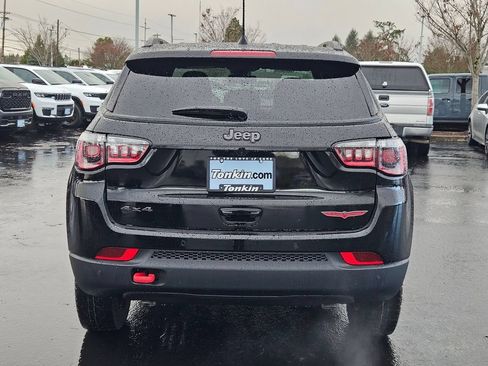 Used 2026 Jeep Compass Trailhawk AWD/4WD image 5