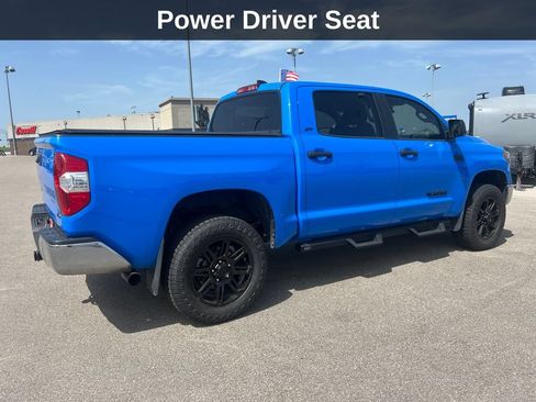 Used 2021 Toyota Tundra SR5 w/ SR5 Leather Package RWD image 6