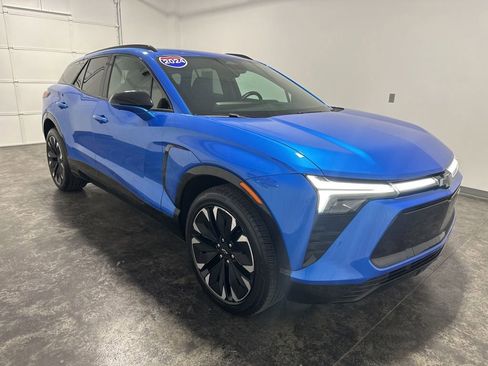 Used 2024 Chevrolet Blazer EV RS AWD/4WD image 3
