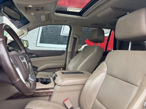 Used 2019 GMC Yukon SLT w/ Open Road Package image 11