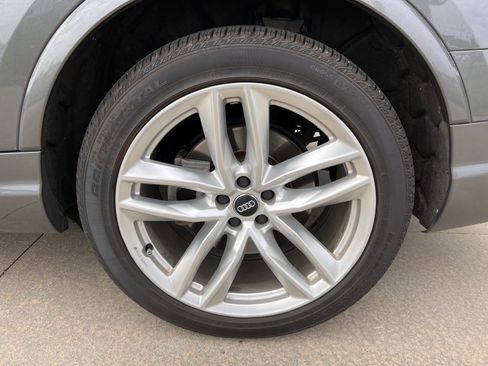 Used 2018 Audi Q7 3.0T Prestige w/ Prestige Package image 13